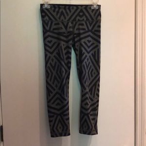 lululemon leggings  size 4